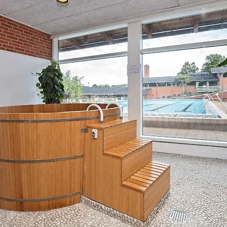 6 Person In * Gilleleje